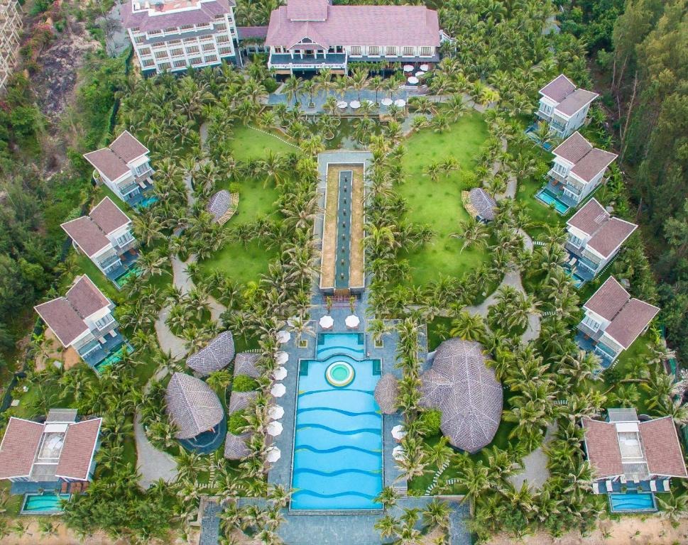 Review Sonata Resort & Spa